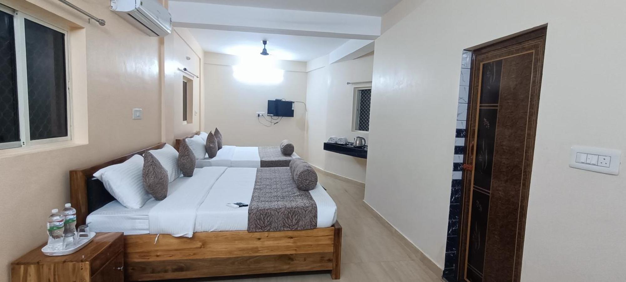 Hotel Vip Prime 푸리 외부 사진