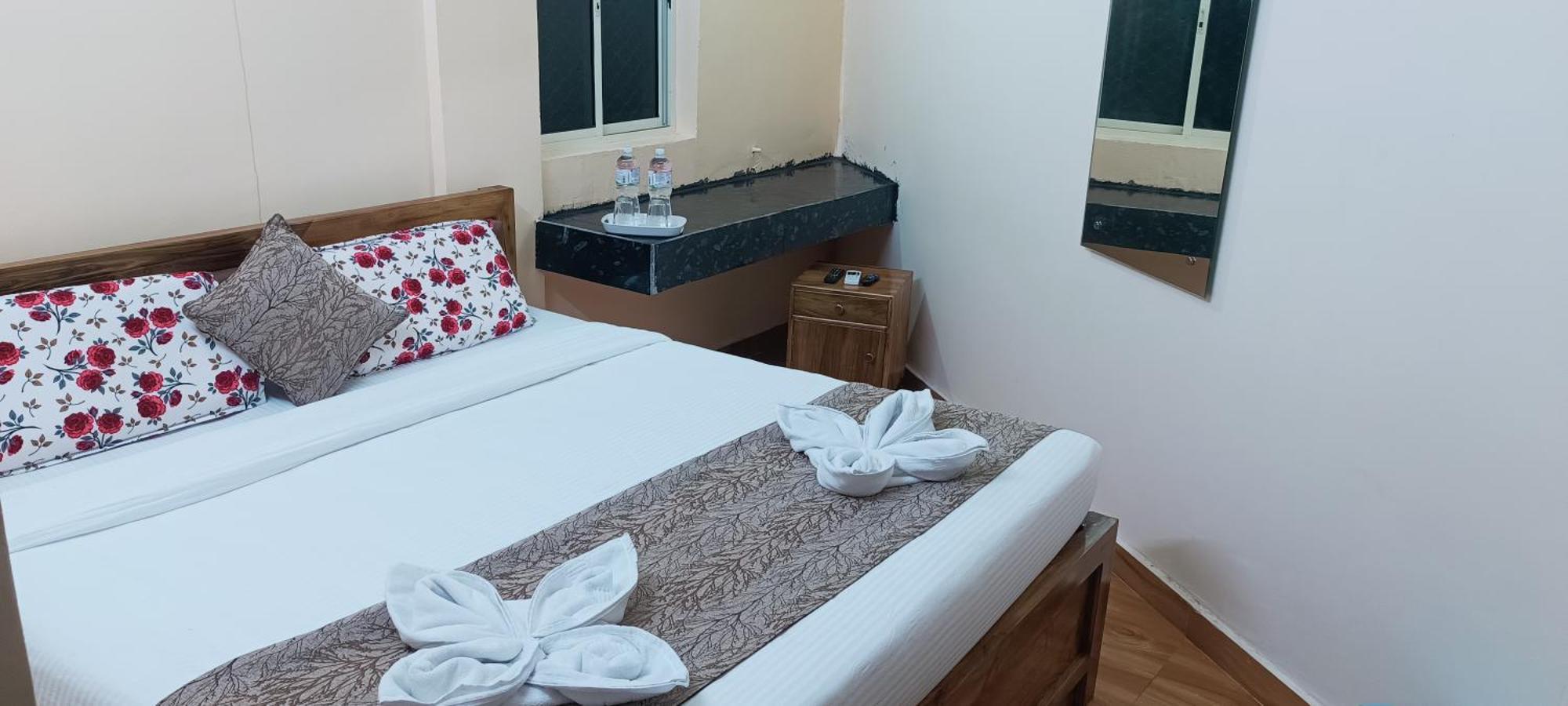 Hotel Vip Prime 푸리 외부 사진