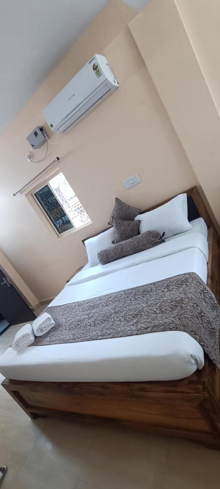 Hotel Vip Prime 푸리 외부 사진